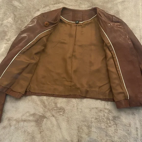 Banana Republic leather Jacket - Picture 10 of 10